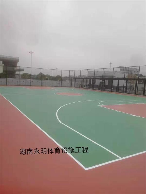 衡山(shān)高(gāo)鐵(tiě)站(zhàn)矽PU籃球場(chǎng)
